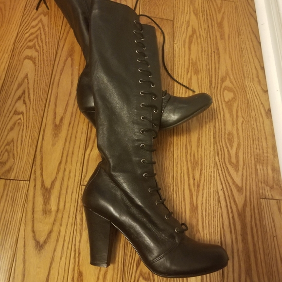 Real Leather lace front boots - Picture 3 of 6